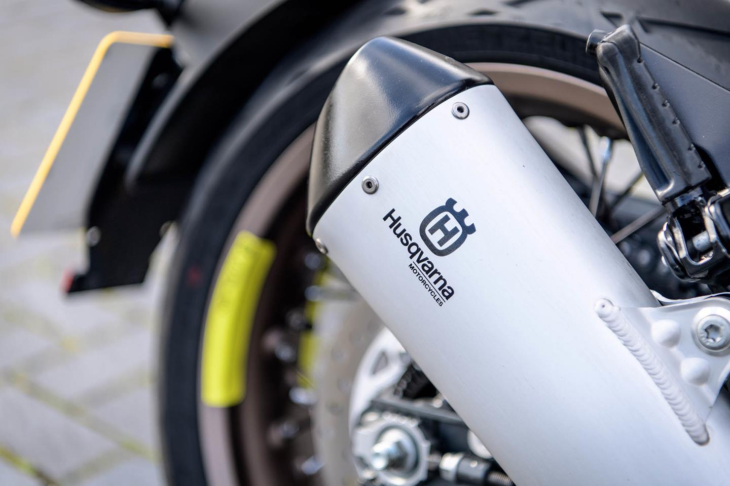 Husqvarna Vitpilen 401 es cara, pero ¿qué tan genial es?