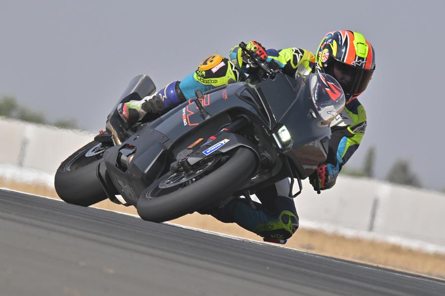 2026-on KTM 990 RCR cornering on track