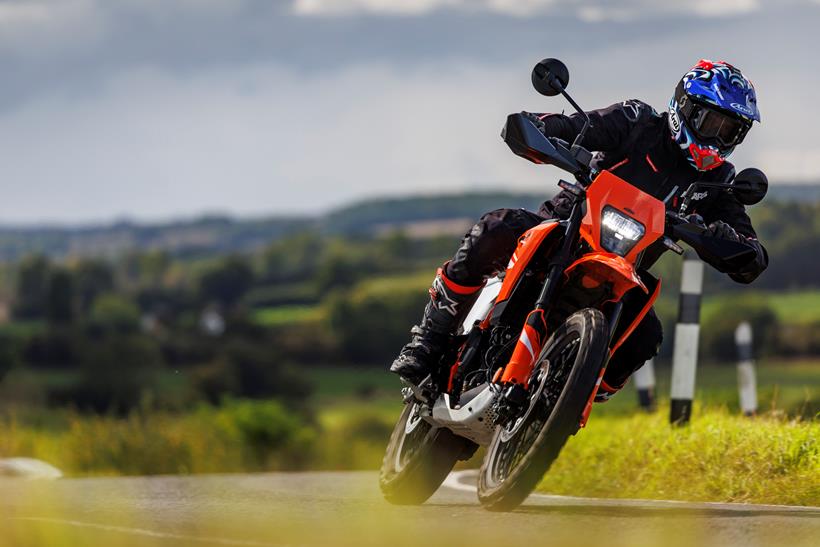 2025-on KTM 390 Enduro R tipping into a corner