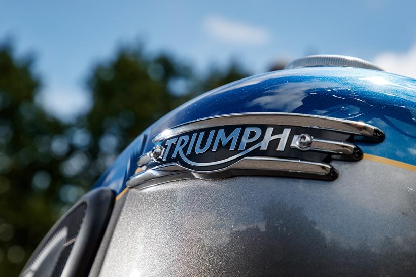 2021 Triumph Bonneville T120 tank badge 2021 Triumph Bonneville T120 tank badge
