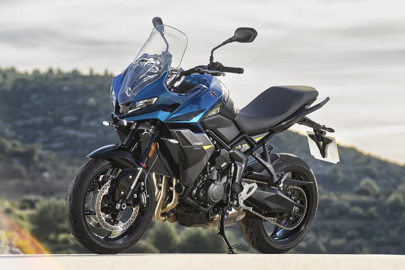 2026-on Triumph Tiger Sport, front 3/4 angle static image