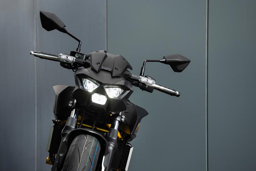 2026-on Kawasaki Z650S front head lamps and new tank outline