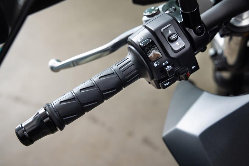 2026-on Kawasaki Z650S left hand switch gear