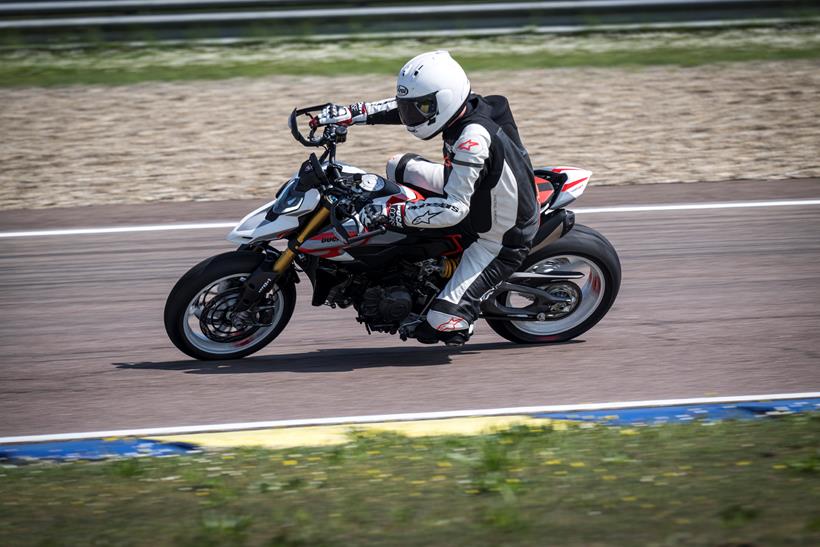 2026-on Ducati Hypermotard V2 leaning on track