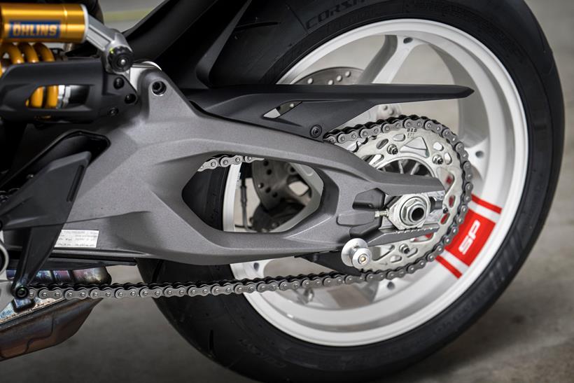 2026-on Ducati Hypermotard V2 swingarm