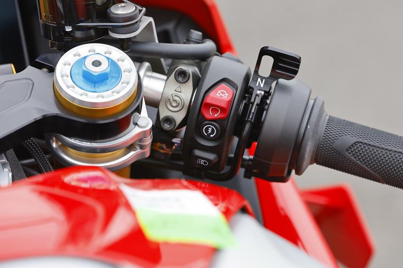 2026-on Ducati Panigale V4 R, neutral lockout lever