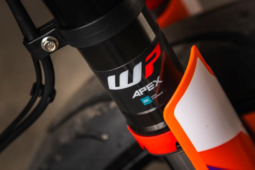 KTM 390 SMC-R, close up of front suspension