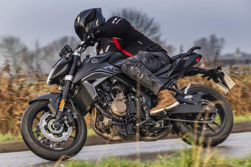 2026-on Voge R625, leaning right on a tarmac road