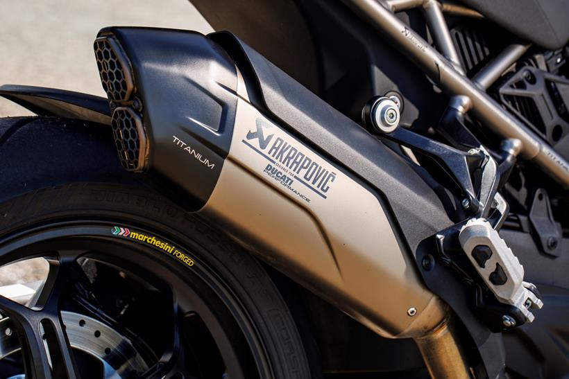 2026-on Ducati Multistrada V4 RS, Akrapovič silencer