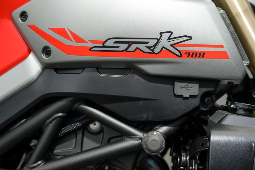 2025-on QJMotor SRK900, close up of model name