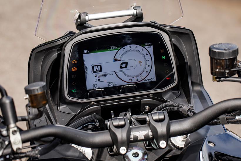 2026-on Moto Morini X-cape 1200 dash